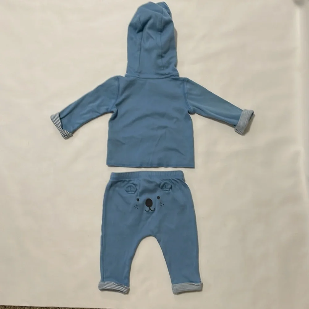 Carter’s Jacket and pants‎ set size 3 months